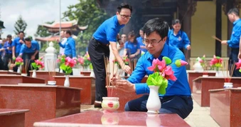 Tuổi trẻ Chính phủ tổ chức chuỗi hoạt động tri ân tại Quảng Ngãi