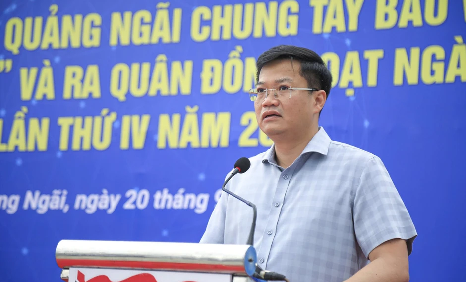 Tuổi trẻ chung tay xóa ‘điểm đen’ môi trường Tuổi trẻ chung tay xóa ‘điểm đen’ môi trường