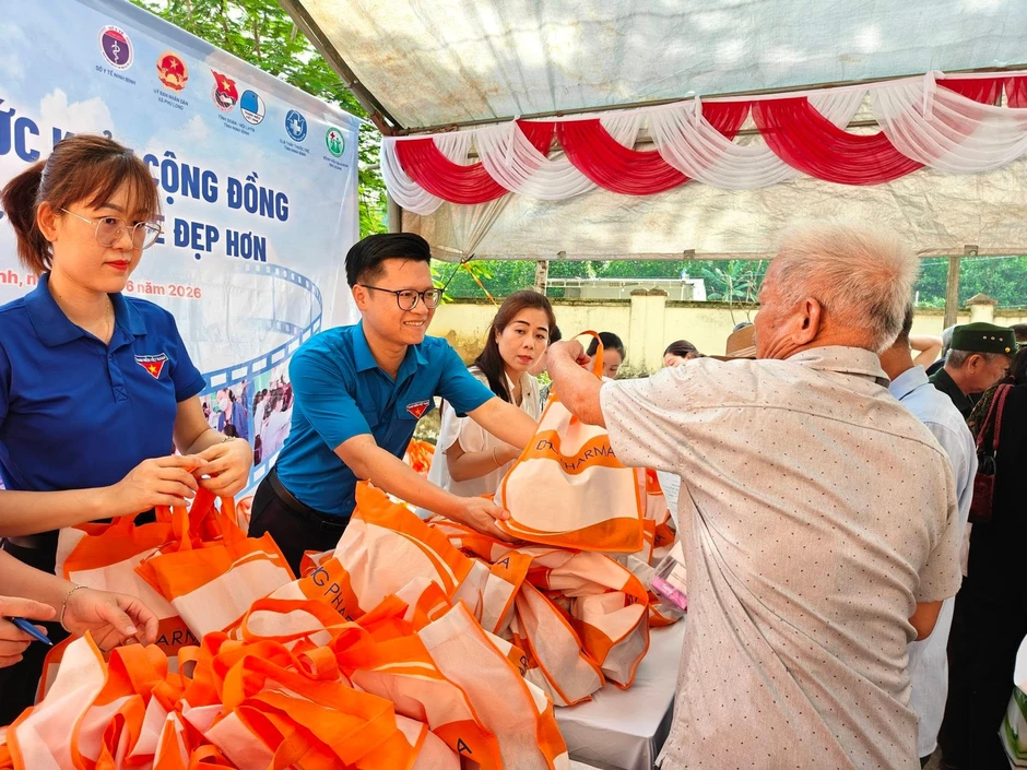 Tuổi trẻ Ninh Bình duy trì hơn 1.200 câu lạc bộ, đội nhóm học thuật hỗ trợ thanh niên Tuổi trẻ Ninh Bình duy trì hơn 1.200 câu lạc bộ, đội nhóm học thuật hỗ trợ thanh niên