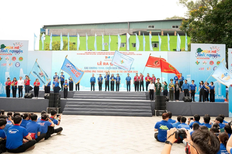 Tuổi trẻ TPHCM hứng khởi mang 'Mùa hè số' vào hè tình nguyện Tuổi trẻ TPHCM hứng khởi mang 'Mùa hè số' vào hè tình nguyện