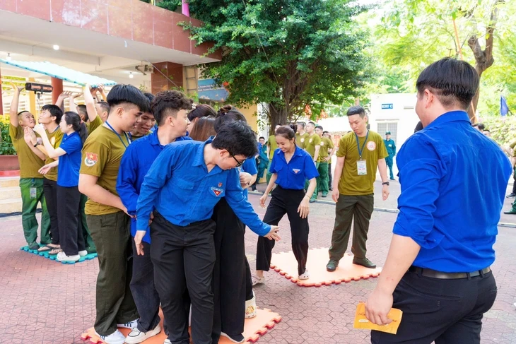 Tuổi trẻ TP.HCM sôi nổi hội trại tòng quân, sẵn sàng lên đường nhập ngũ Tuổi trẻ TP.HCM sôi nổi hội trại tòng quân, sẵn sàng lên đường nhập ngũ