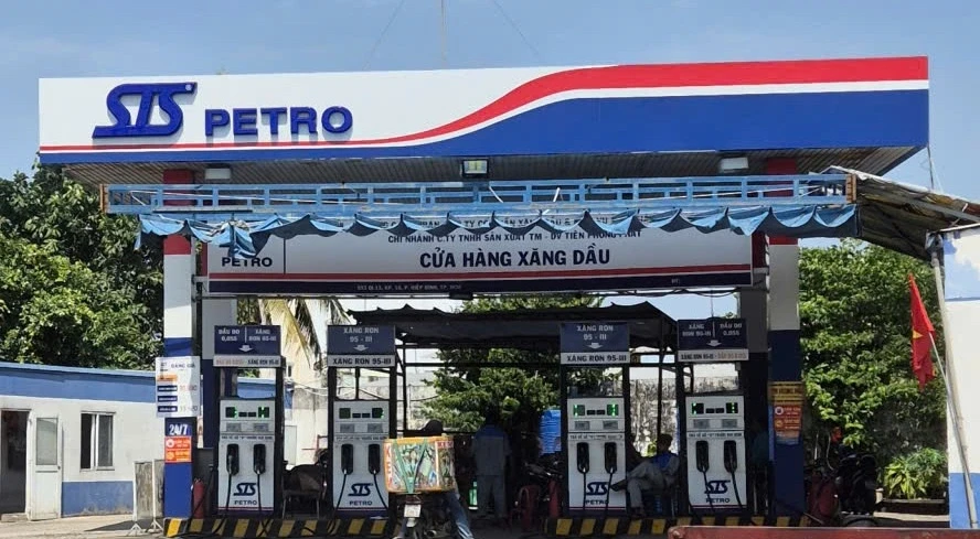 Tuyến đường 17 km có 6 cây xăng không chấp nhận thanh toán chuyển khoản ở TP.HCM