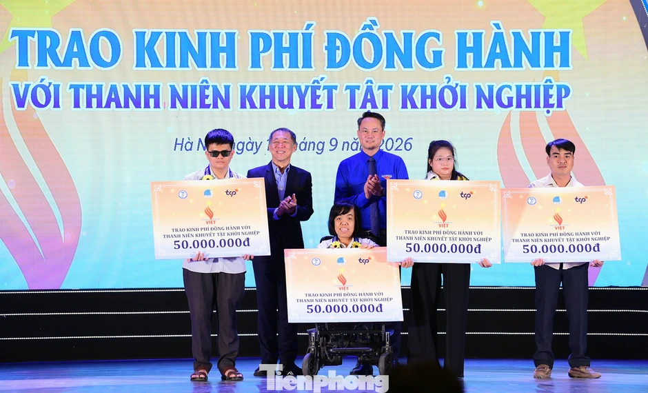 Vinh danh 26 gương thanh niên 'Tỏa sáng Nghị lực Việt' năm 2026 Vinh danh 26 gương thanh niên 'Tỏa sáng Nghị lực Việt' năm 2026