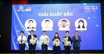 Vinh danh những sáng tạo trong điều trị ung thư của các nhà khoa học trẻ