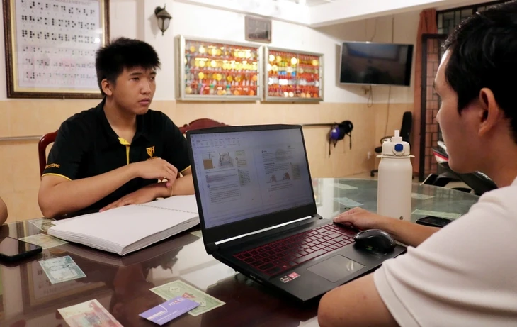 Với sinh viên khuyết tật ở trường đại học, giáo dục theo kiểu cảm thông là không đủ