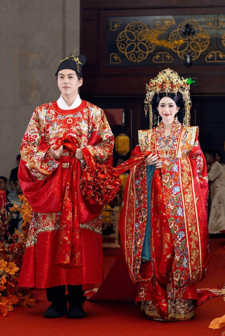 Yêu cô gái Việt, chàng trai Trung Quốc mời cả nhà gái dự lễ cầu hôn ở Seoul Yêu cô gái Việt, chàng trai Trung Quốc mời cả nhà gái dự lễ cầu hôn ở Seoul