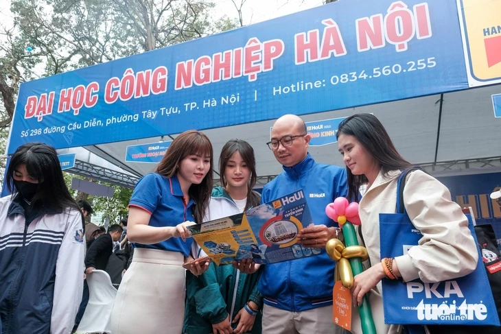 ‘Em xinh’ DANMY mang bản rap mới toanh đến Ngày hội tư vấn tuyển sinh 2026