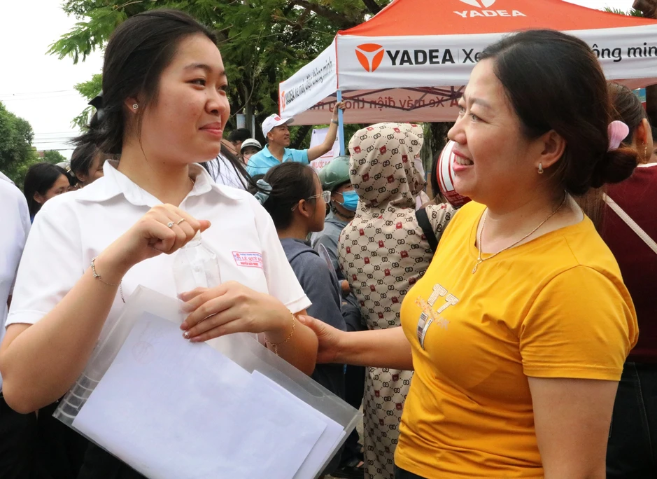 AI vào đề thi tốt nghiệp THPT: 'Đúng như dự đoán' của nhiều thí sinh Đà Nẵng