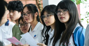 Bỏ cộng điểm IELTS trong xét tuyển đại học: Làm ngay hay cần lộ trình?