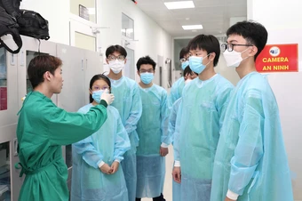 Bộ GD&ĐT công bố điểm sàn khối ngành sức khỏe 2026, Y khoa cao nhất 22