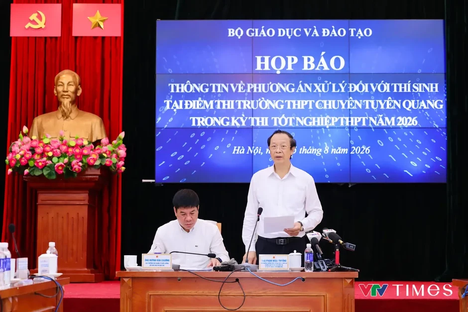 Bộ GD&ĐT: Thi lại tại Tuyên Quang không ảnh hưởng quyền lợi thí sinh Bộ GD&ĐT: Thi lại tại Tuyên Quang không ảnh hưởng quyền lợi thí sinh