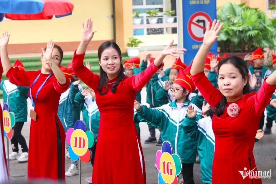 Bộ GD-ĐT hướng dẫn tổ chức, hoạt động các trường công lập sau sắp xếp Bộ GD-ĐT hướng dẫn tổ chức, hoạt động các trường công lập sau sắp xếp