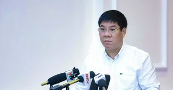 Bộ GD-ĐT lý giải thí sinh Tuyên Quang được thi lại còn Quảng Trị thì không