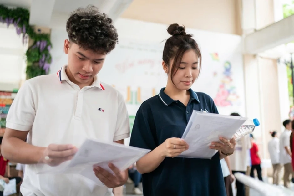 Bộ Giáo dục công bố đáp án tất cả môn thi tốt nghiệp THPT Bộ Giáo dục công bố đáp án tất cả môn thi tốt nghiệp THPT