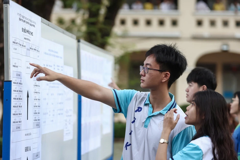 Bỏ ưu tiên xét tuyển, nhiều nhóm học sinh giỏi quốc gia "mất quyền lợi"