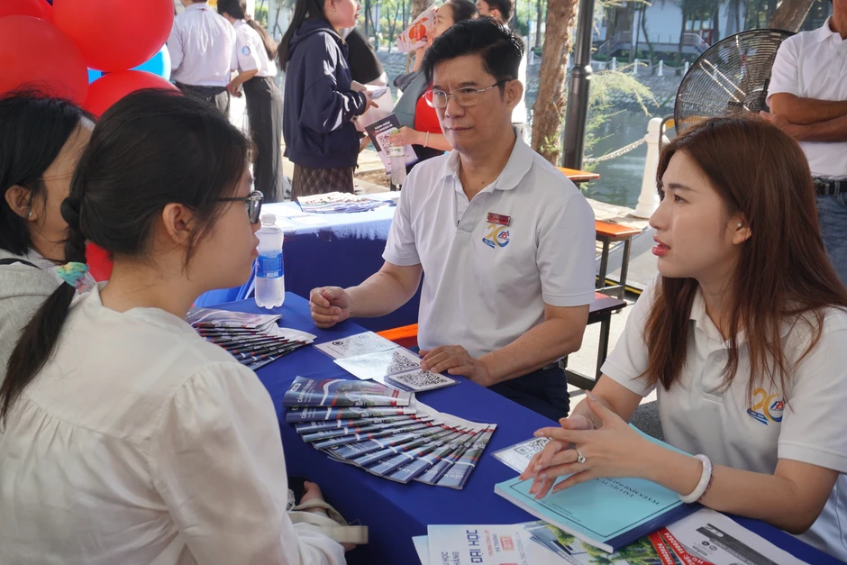 Cách chọn trường đại học phù hợp năm 2026 Cách chọn trường đại học phù hợp năm 2026