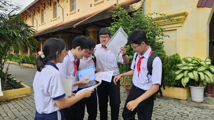 Chỉ tiêu tuyển sinh lớp 10 ở Cần Thơ, Tây Ninh, Đồng Tháp, Vĩnh Long, Cà Mau và An Giang Chỉ tiêu tuyển sinh lớp 10 ở Cần Thơ, Tây Ninh, Đồng Tháp, Vĩnh Long, Cà Mau và An Giang