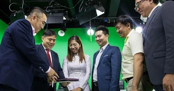 Chọn học ngành công nghệ: Lưu ý gì khi AI phát triển liên tục?