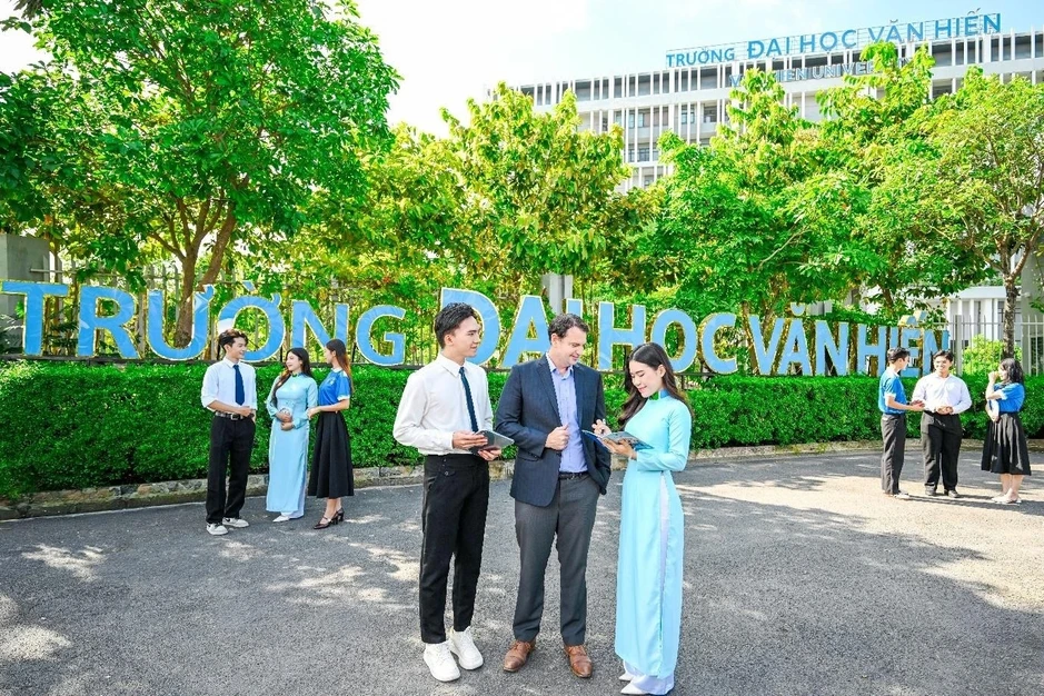 Chốt nguyện vọng 1, 2, 3 vào Văn Hiến, thí sinh được hỗ trợ đến 60% học phí học kỳ đầu Chốt nguyện vọng 1, 2, 3 vào Văn Hiến, thí sinh được hỗ trợ đến 60% học phí học kỳ đầu