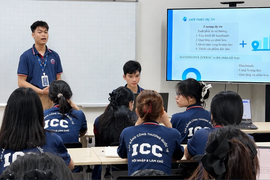 Chương trình Quản trị kinh doanh gắn thực chiến tại Cao đẳng Công thương Quốc tế Chương trình Quản trị kinh doanh gắn thực chiến tại Cao đẳng Công thương Quốc tế