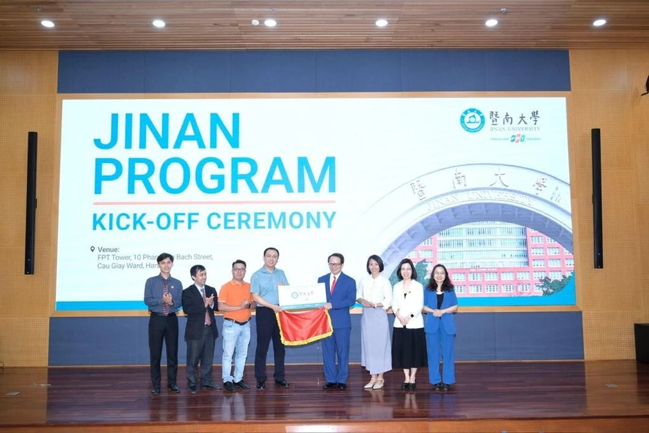 Cơ hội nhận bằng Đại học Ký Nam cùng học bổng Cơ hội nhận bằng Đại học Ký Nam cùng học bổng