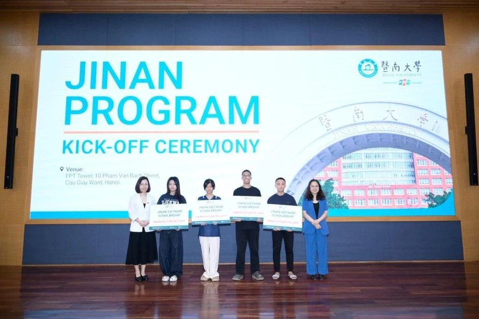 Cơ hội nhận bằng Đại học Ký Nam cùng học bổng Cơ hội nhận bằng Đại học Ký Nam cùng học bổng