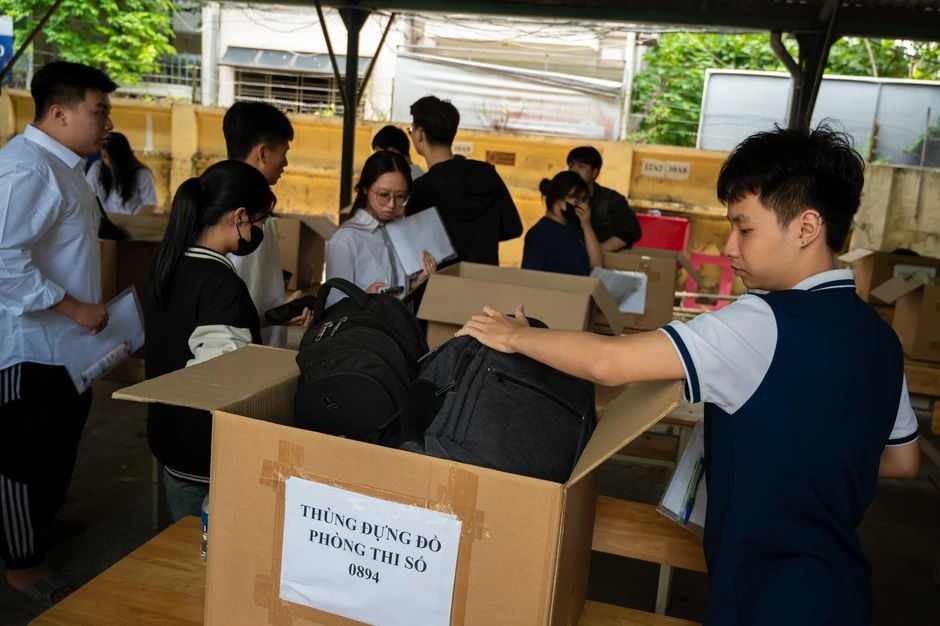 Đại biểu Quốc hội chỉ rõ "điểm rủi ro" cần lưu ý ở kỳ thi tốt nghiệp THPT Đại biểu Quốc hội chỉ rõ "điểm rủi ro" cần lưu ý ở kỳ thi tốt nghiệp THPT