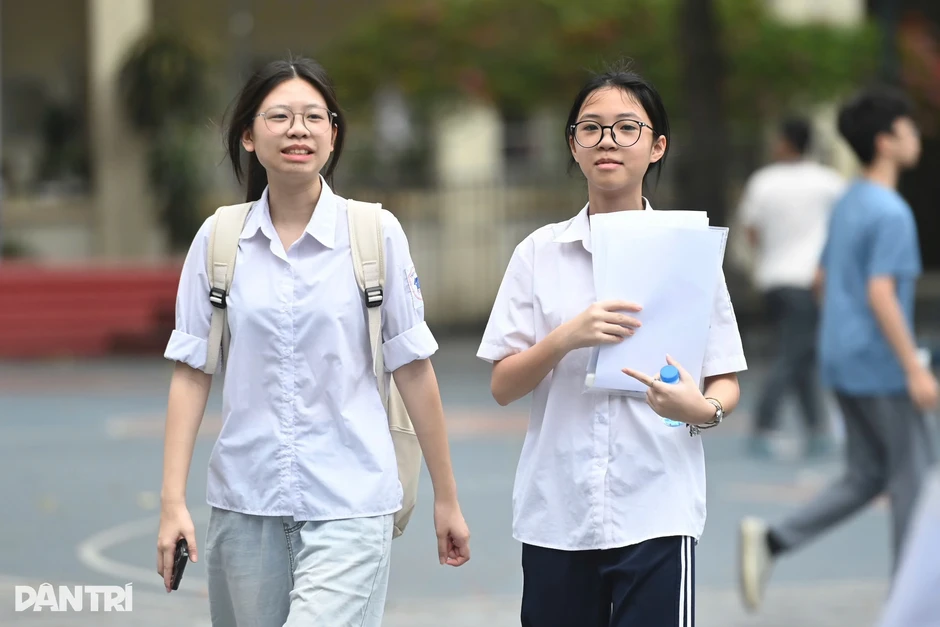 Đề thi, đáp án môn toán vào lớp 10 Thanh Hóa năm 2026 Đề thi, đáp án môn toán vào lớp 10 Thanh Hóa năm 2026