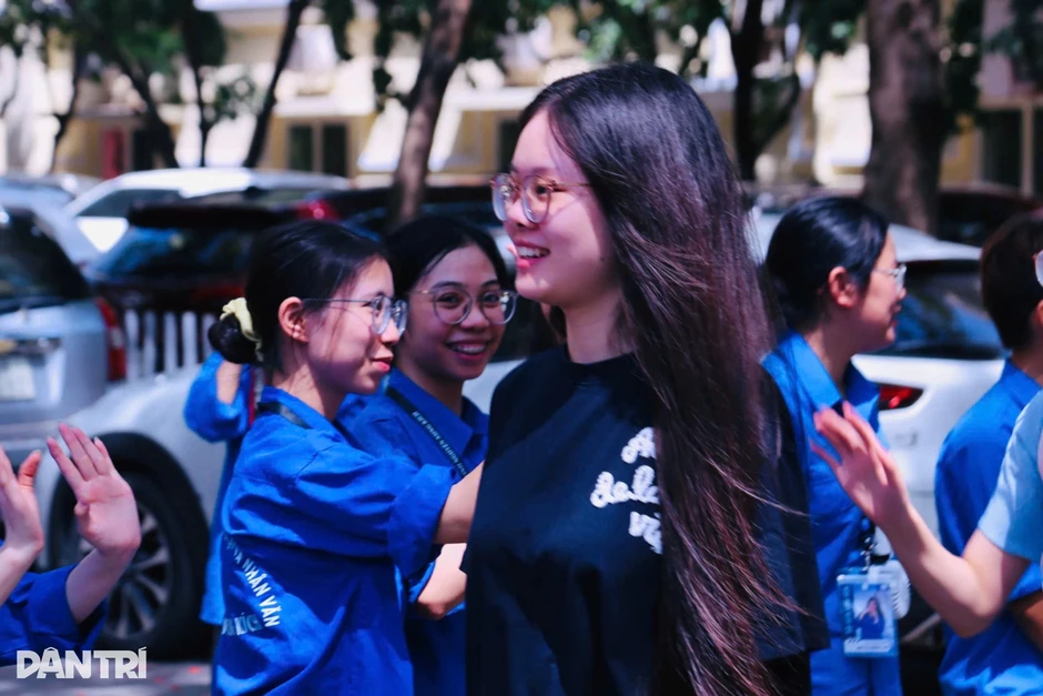 Đề thi môn ngữ văn chuyên vào lớp 10 trường Nhân văn năm 2026 Đề thi môn ngữ văn chuyên vào lớp 10 trường Nhân văn năm 2026