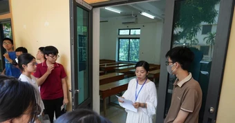 Đề thi môn Toán chuyên vào lớp 10 Trường THPT chuyên Phan Bội Châu năm 2026