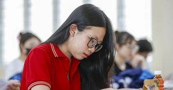 Đề thi thử tốt nghiệp THPT môn Ngữ văn năm 2026 của tỉnh Nghệ An, kèm đáp án