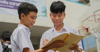 Đề thi thử và đáp án các môn vào lớp 10 Trường Phổ thông Năng khiếu
