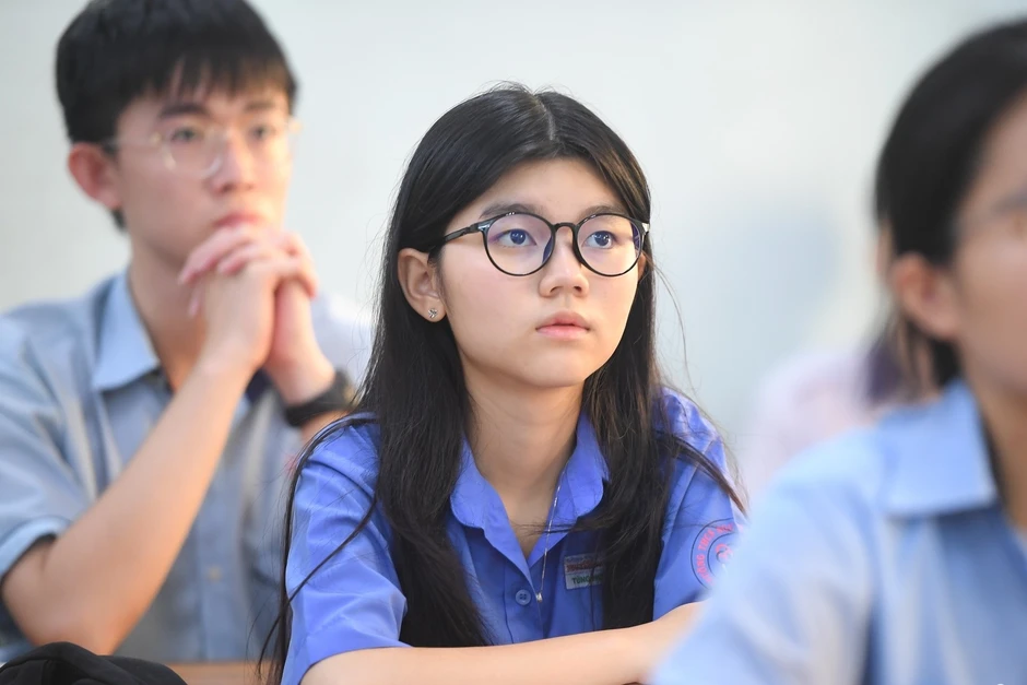 Đề Tiếng Anh thi vào lớp 10 TPHCM năm 2026: Dự kiến phổ điểm tập trung 5,5-6 Đề Tiếng Anh thi vào lớp 10 TPHCM năm 2026: Dự kiến phổ điểm tập trung 5,5-6