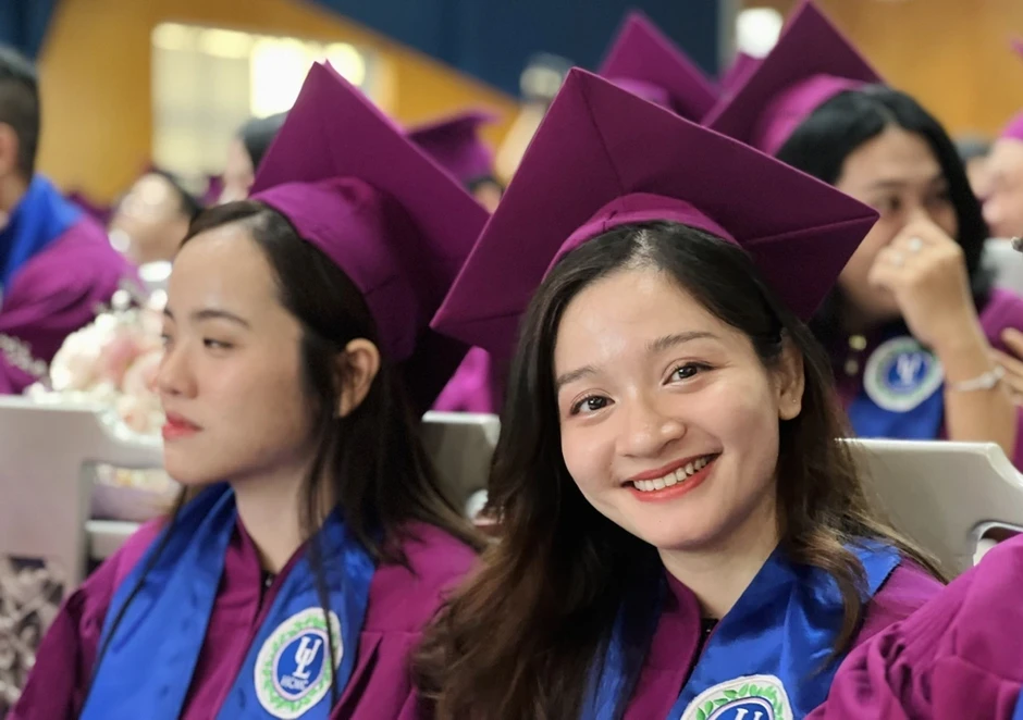 Đề xuất có ít nhất 7 tiến sĩ mới được mở chương trình đại học Đề xuất có ít nhất 7 tiến sĩ mới được mở chương trình đại học