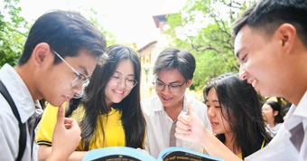 ĐH Quốc gia TPHCM lên tiếng về đề thi đánh giá năng lực bị phản ánh 'sao chép'