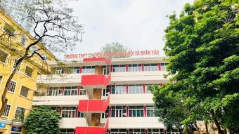 Điểm chuẩn lớp 10 chuyên Khoa học Xã hội và Nhân văn cao nhất 43,31