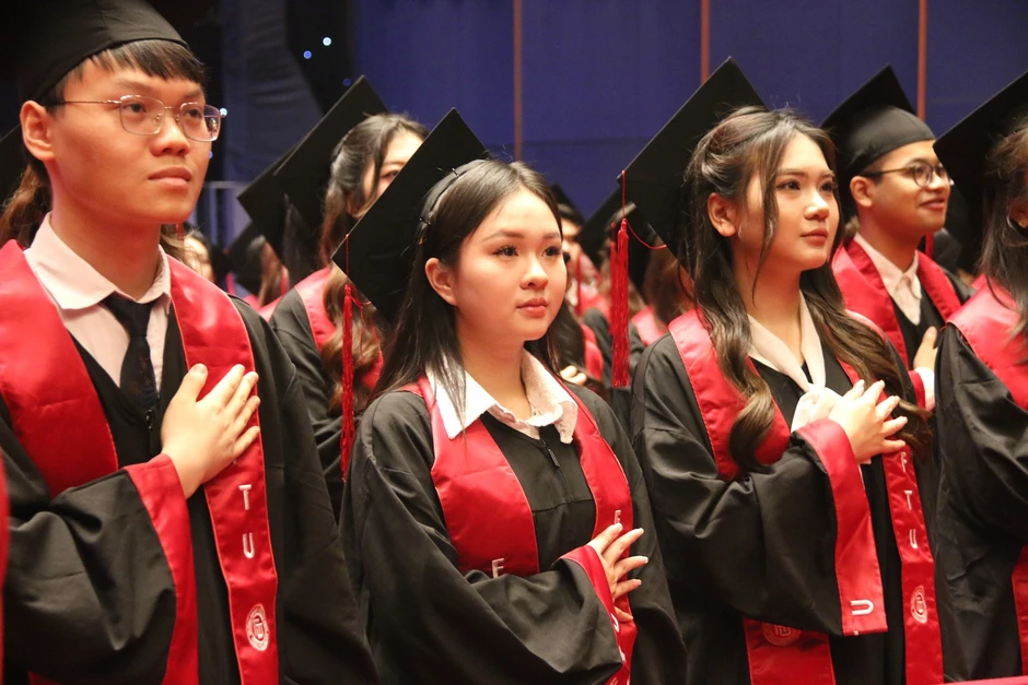 Điểm chuẩn Trường ĐH Ngoại thương năm 2026