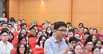 Điểm chuẩn Y khoa Trường Đại học Y Hà Nội giữ vị trí 'quán quân' nhóm y dược