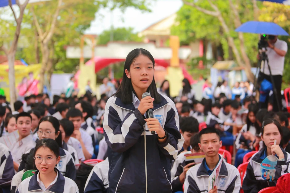 Điểm mới thi tốt nghiệp THPT, tuyển sinh ĐH thí sinh cần lưu ý Điểm mới thi tốt nghiệp THPT, tuyển sinh ĐH thí sinh cần lưu ý