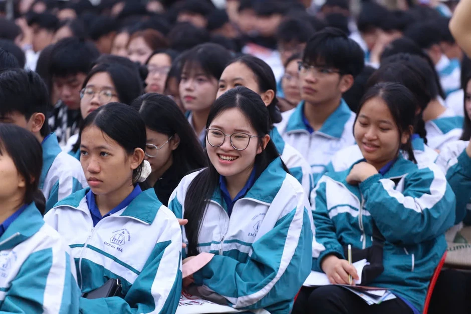 Điểm mới thi tốt nghiệp THPT, tuyển sinh ĐH thí sinh cần lưu ý Điểm mới thi tốt nghiệp THPT, tuyển sinh ĐH thí sinh cần lưu ý