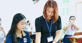 Đồng Nai bất ngờ đổi cấu trúc đề chuyên Anh lớp 10 trước ngày thi 2 tuần
