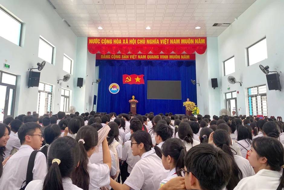 Gần 26.500 học sinh Khánh Hòa sẵn sàng cho kỳ thi tuyển sinh lớp 10 Gần 26.500 học sinh Khánh Hòa sẵn sàng cho kỳ thi tuyển sinh lớp 10