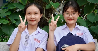 Gần 51.000 học sinh lớp 9 ở TPHCM khó có "suất" vào lớp 10 công lập