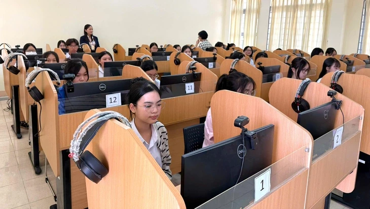 Gần 5.800 chỉ tiêu vào Trường đại học Sư phạm TP.HCM, đa dạng phương thức xét tuyển Gần 5.800 chỉ tiêu vào Trường đại học Sư phạm TP.HCM, đa dạng phương thức xét tuyển
