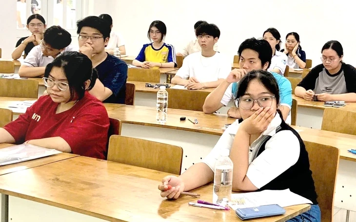 Gần 5.800 chỉ tiêu vào Trường đại học Sư phạm TP.HCM, đa dạng phương thức xét tuyển Gần 5.800 chỉ tiêu vào Trường đại học Sư phạm TP.HCM, đa dạng phương thức xét tuyển