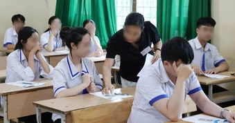 Giám thị bị tố "làm hộ bài" thí sinh ở Bắc Ninh: Trưởng điểm thi lên tiếng