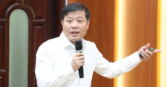 Giáo sư Vũ Hà Văn: Chúng ta đang dạy giáo trình Toán giai đoạn 30-50 năm trước