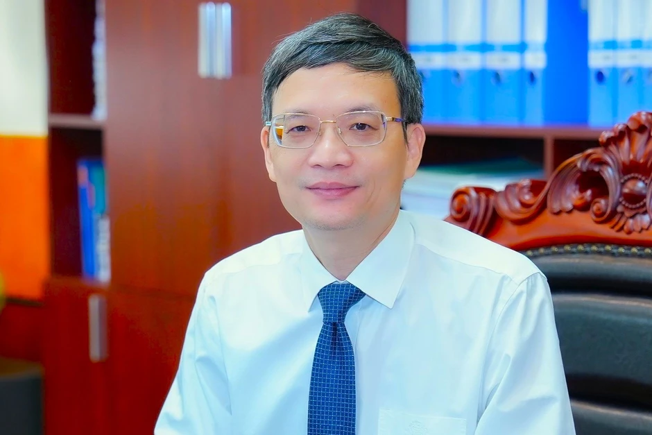 Học ngành Luật ra trường làm những ngành nghề gì? Học ngành Luật ra trường làm những ngành nghề gì?