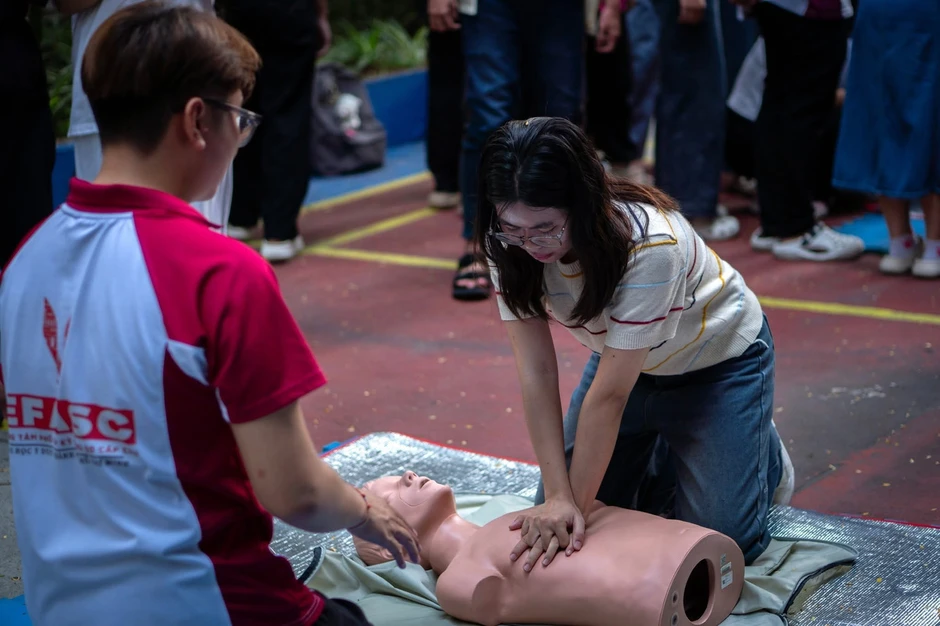 Học phí tiền tỷ, con nhà nghèo có còn 'cửa' vào trường Y? Học phí tiền tỷ, con nhà nghèo có còn 'cửa' vào trường Y?