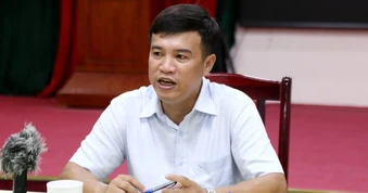Học sinh chuyên Tuyên Quang được động viên, khích lệ trước kỳ thi lại